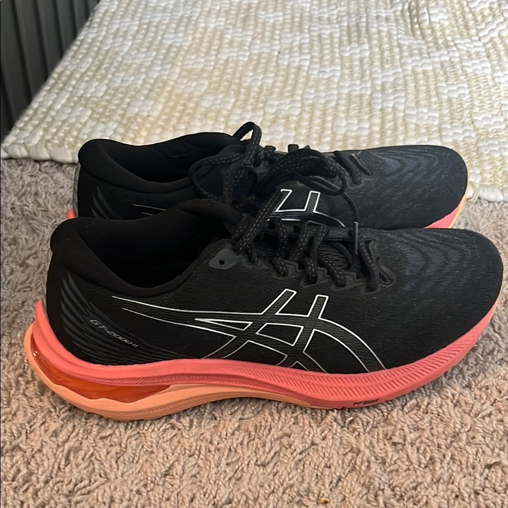 ASICS Women's Black and Pink Running Shoes